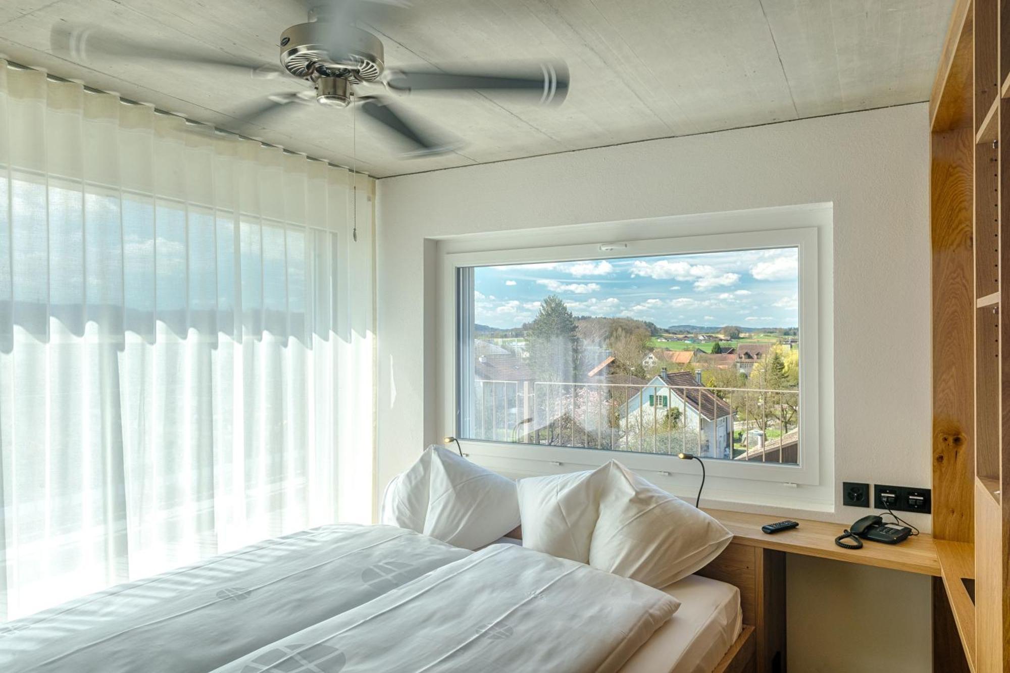 Hotel フラウエンフェルト 部屋 写真